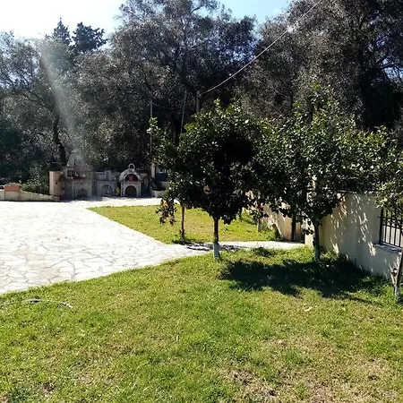 Lemoni Corfu House Achílleion